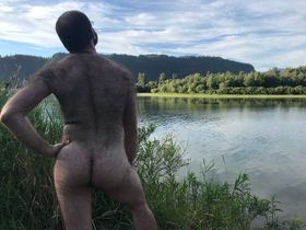 010.jpg