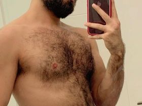 070.jpg
