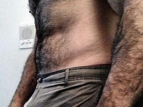 042.jpg